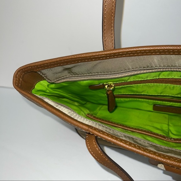 Michael Kors Kempton Tote Nylon Beige Brown Faux Leather Gold Hardware - Picture 9 of 14